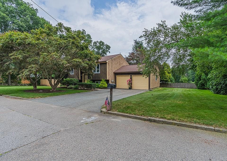 144 Sage Dr, Warwick, RI 02886 Zillow