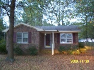 805 Gilbert St, Hartsville, SC 29550