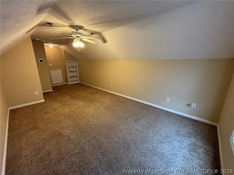 7819 Rosewood Ave — Photo 28