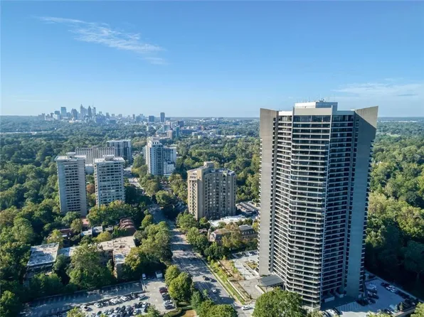 2660 Peachtree Rd NW APT 39G, Atlanta, GA 30305