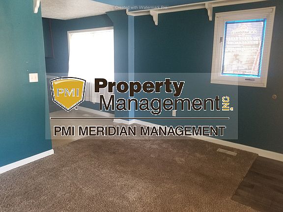 3rd image of 610 N Lyons Ave