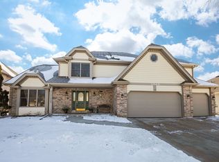 1240 Thackery Ct, Naperville, IL