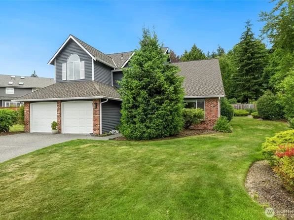 7634 116th Court SE, Newcastle, WA 98056