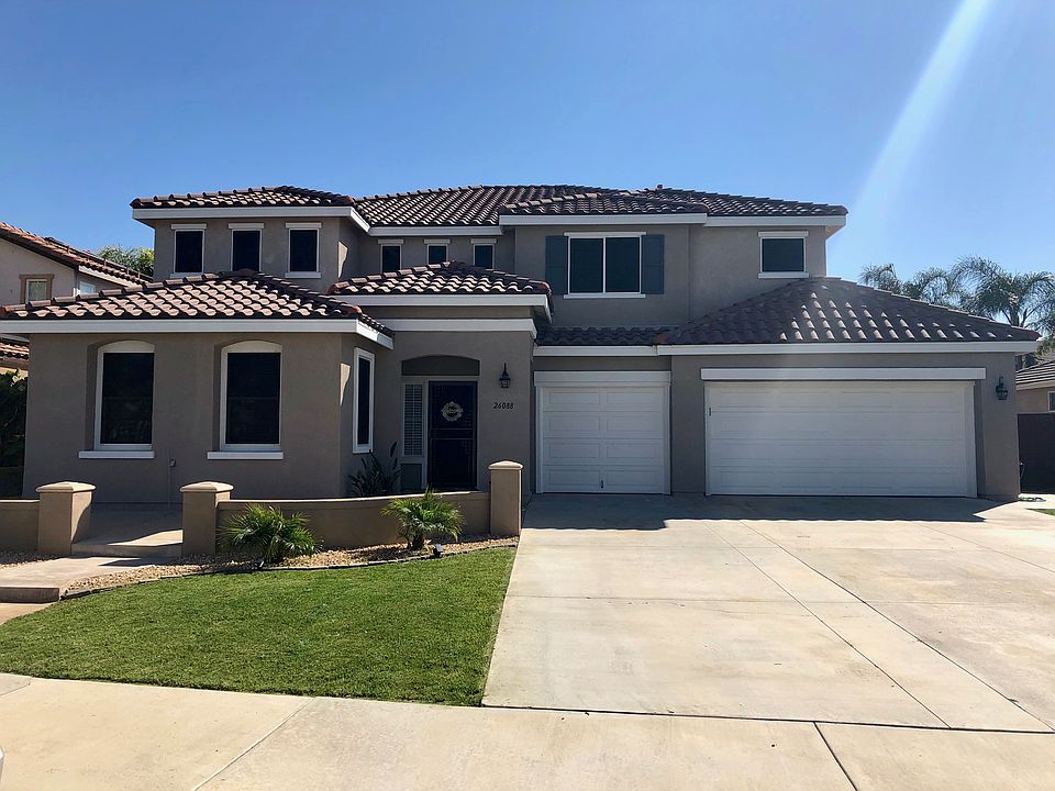 1st image of 26088 Willowbrook Ct