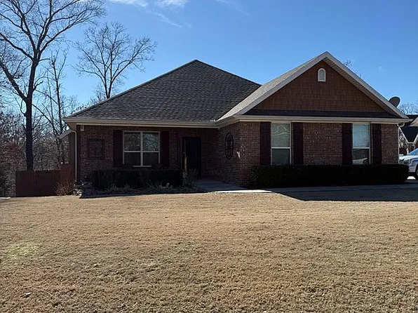 1 Embleton Dr, Bella Vista, AR 72714