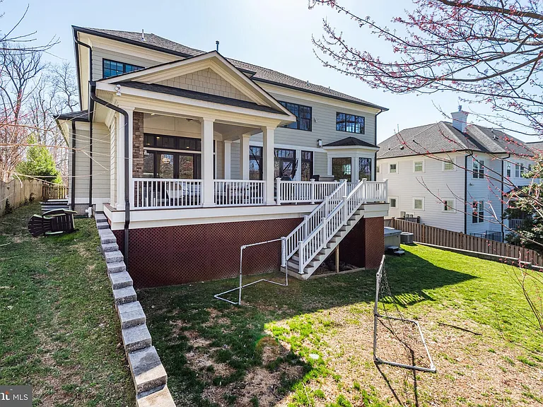 6225 Madawaska Rd — Photo 47