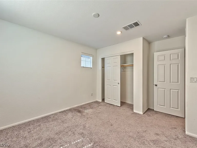 10640 Sariah Skye Ave — Photo 13