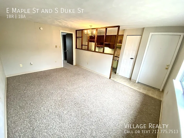 E Maple St — Photo 19