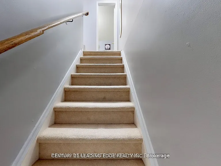 3335 Thomas St #5 — Photo 7