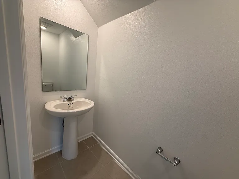 3061 Chromatic St — Photo 24
