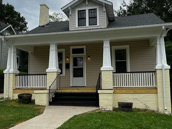 303 Robertson Ave, Danville, VA 24541