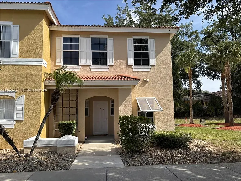 1037 Park Ridge Cir — Photo 21