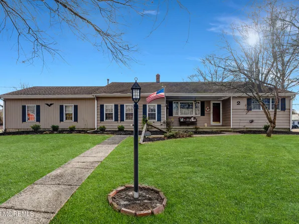 2 Robert Place, Ocean Twp, NJ 07712