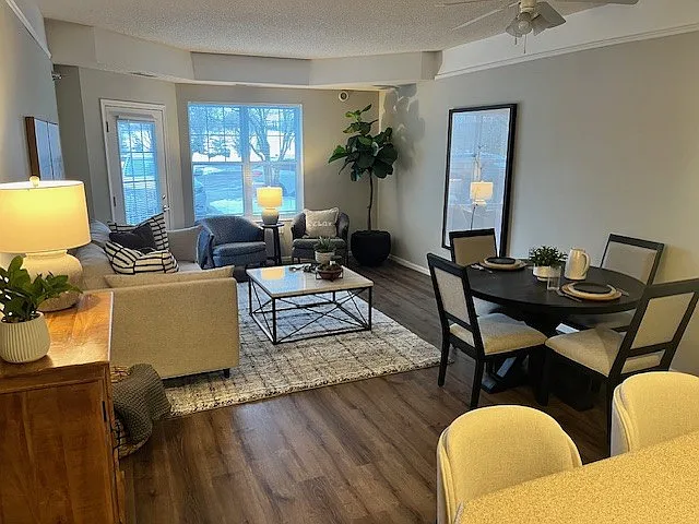 Blackberry Pointe Apartments — Photo 2