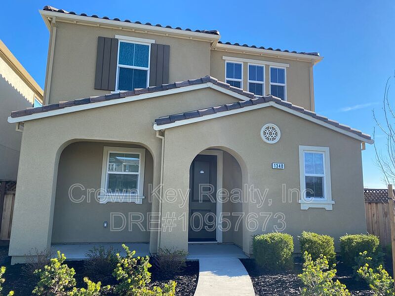 1348 S Central Pkwy, Mountain House, CA 95391 | Zillow 1348 S Central Pkwy, Mountain House, CA 95391 | Zillow