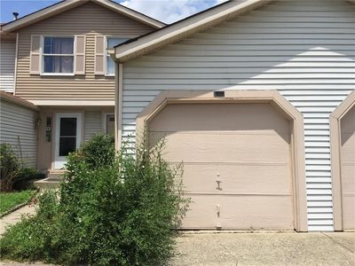 10102 E Dedham Dr, Indianapolis, IN, 46229