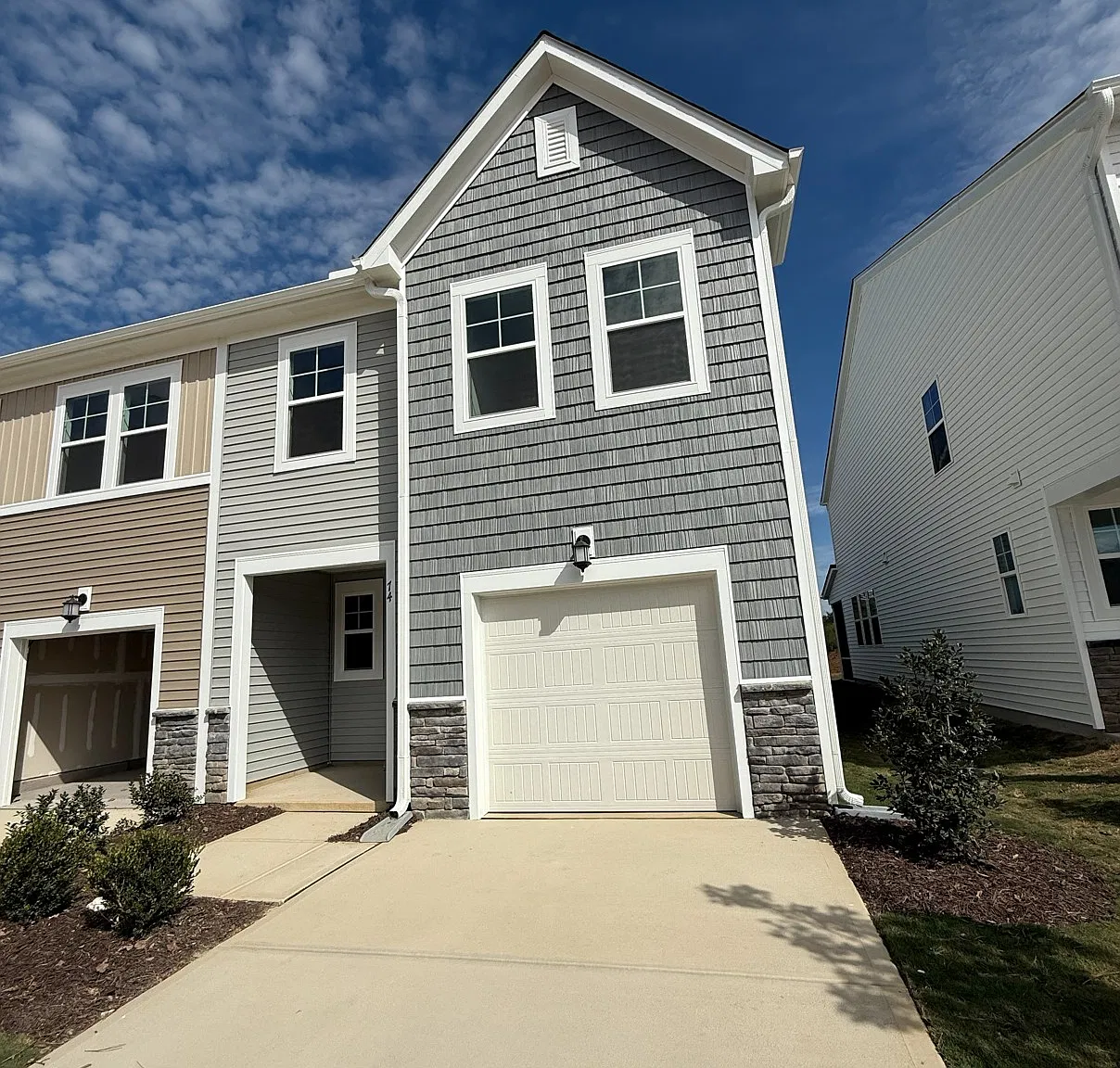 3 bed, 1792 sqft, $1,795 — Photo 1