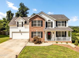 2211 Cedargreens Rd, Knoxville, TN 37924