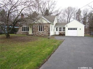 150 Rowley Dr, Rochester, NY 14624