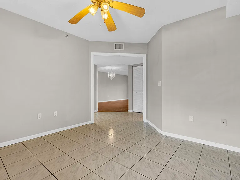 5952 Regal Glen Dr #103 — Photo 12