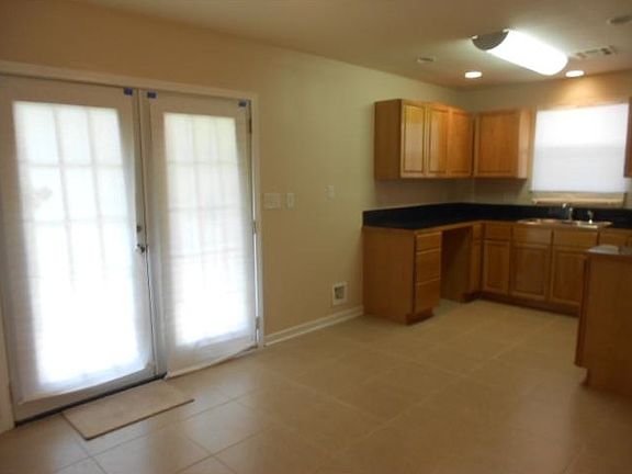 5th image of 3016 Chalona Dr
