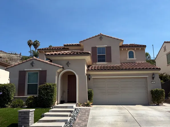 435 Machado Way, Vista, CA 92083