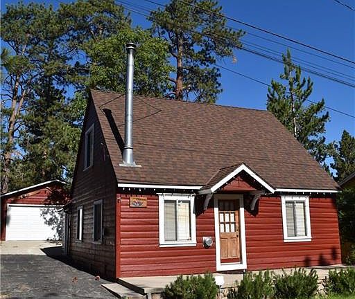 4th image of 516 Wanita Ln