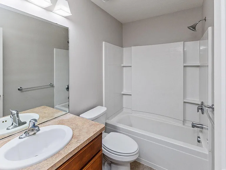 12780 Tamworth Dr — Photo 12
