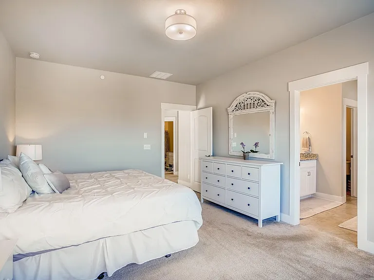 5722 W 95th Pl — Photo 18