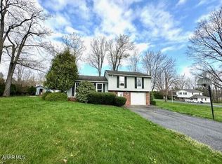 244 Kelly Dr, Windber, PA 15963