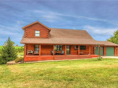 1585 Quarry Trl, Winterset, IA, 50273