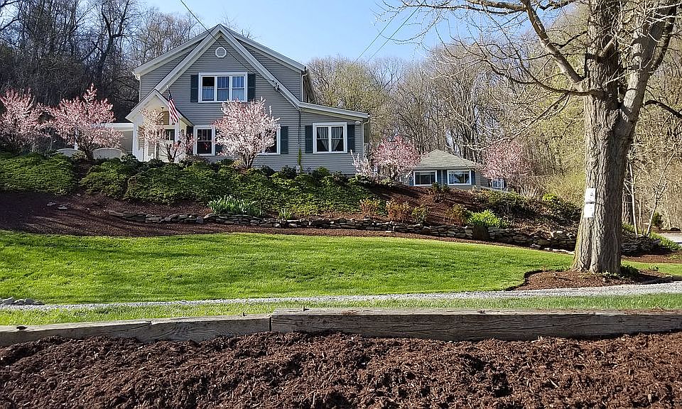 1612 Street View Spring