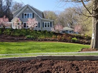 1612 Pine Hollow Rd, Mc Kees Rocks, PA 15136