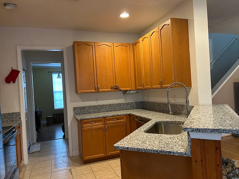 2549 Twain Dr — Photo 24