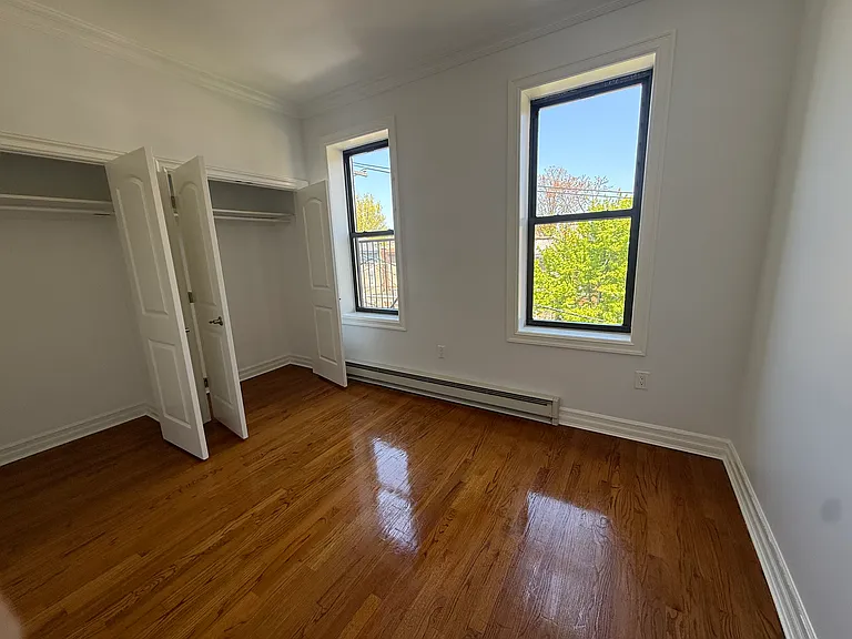 409 58th St #9 — Photo 7