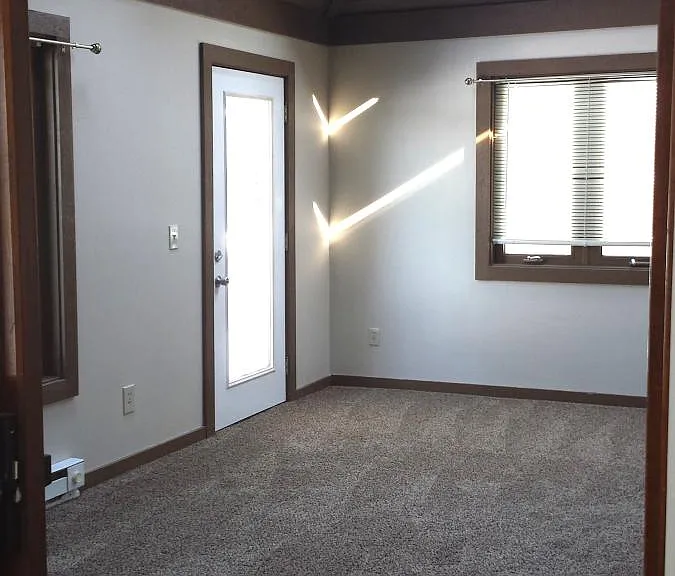 All Season Room
