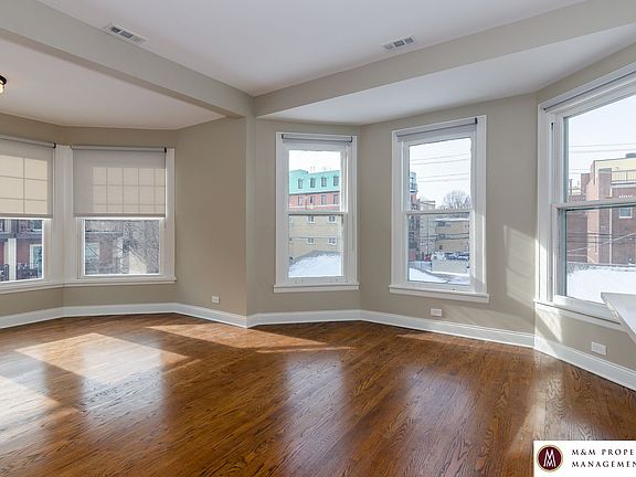3rd image of 327 Home Ave #2S