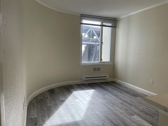 4th image of 201 Harrison St APT 622