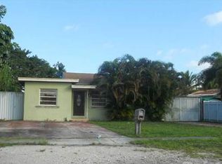 341 E 57th St, Hialeah, FL 33013