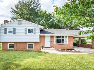 503 Water Oak Rd, Roanoke, VA 24019