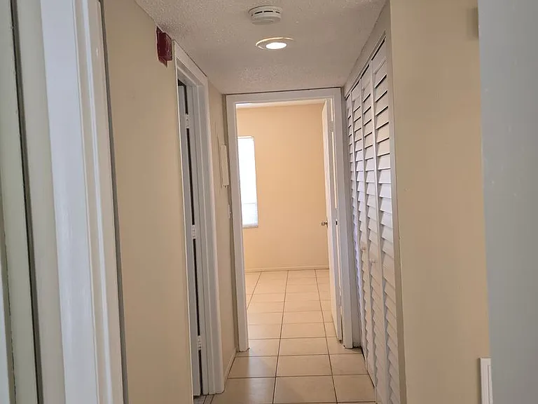 841 Mecca Dr #B — Photo 5