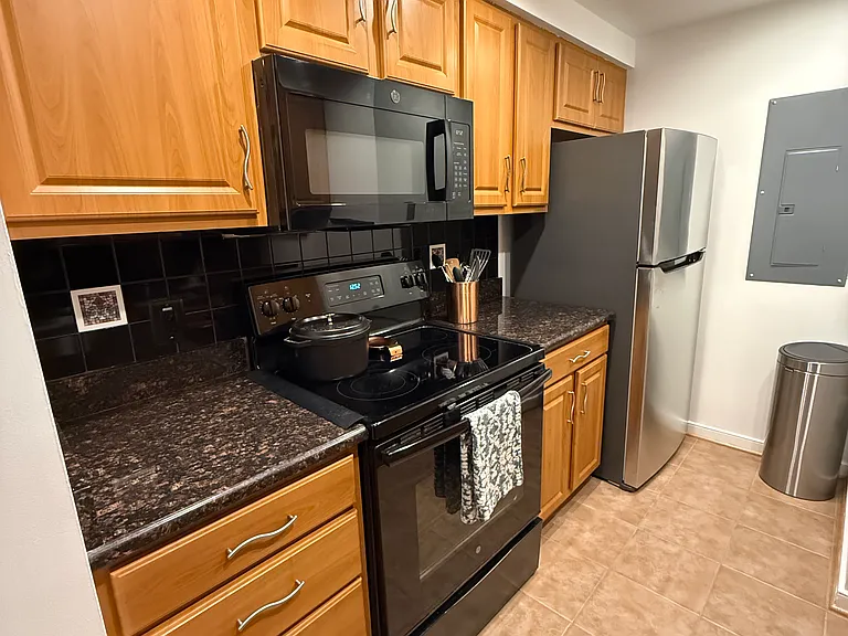 2012 Wyoming Ave NW #103 — Photo 7