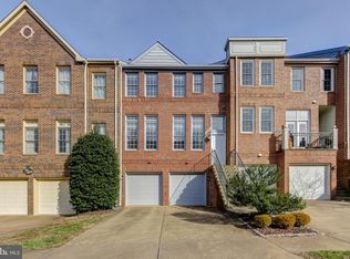 20654 Sound Ter, Sterling, VA 20165