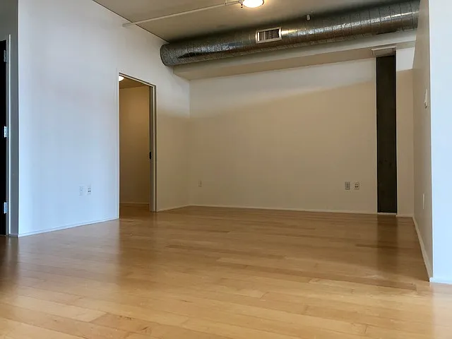 1100 S Hope St #1104 — Photo 9