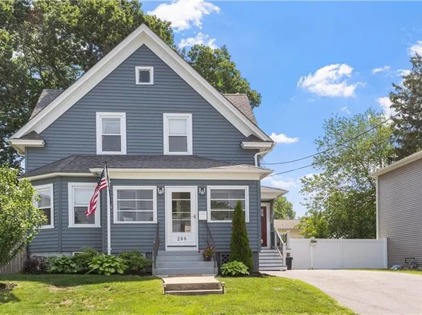 280 Woodbine St, Cranston, RI 02910