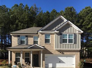 6747 Hill Rock Ln, Fairburn, GA 30213