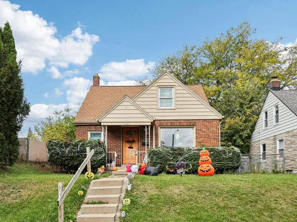 3634 East Somers AVENUE, Cudahy, WI 53110