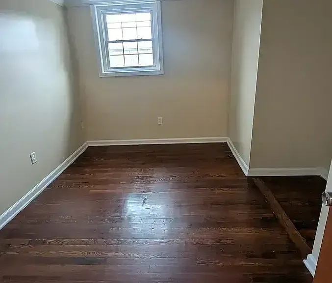 77 Whitney Ave #4 — Photo 6