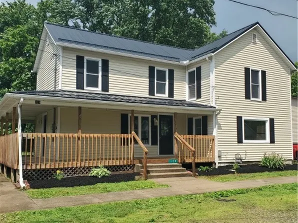 129 Stebbins St, Creston, OH 44217