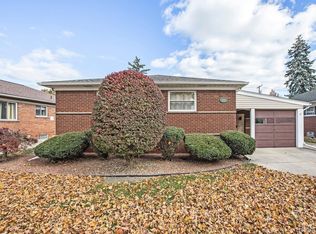2629 Edsel St, Trenton, MI 48183